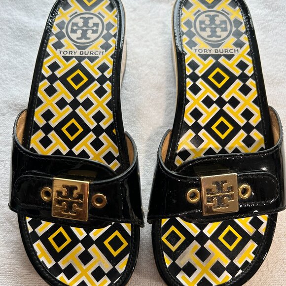 Tory Burch sandals wood platform clogs with gold buckle - Picture 1 of 8
